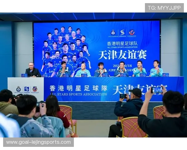 足球明星大秀舞技欢乐全场带你感受激情与节奏的完美碰撞